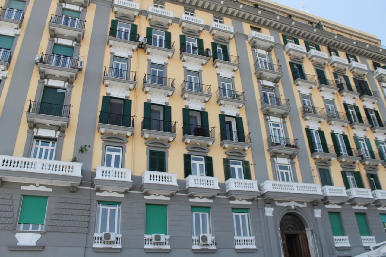 Bed No Breakfast Ak 2 Hotel Naples Exterior photo